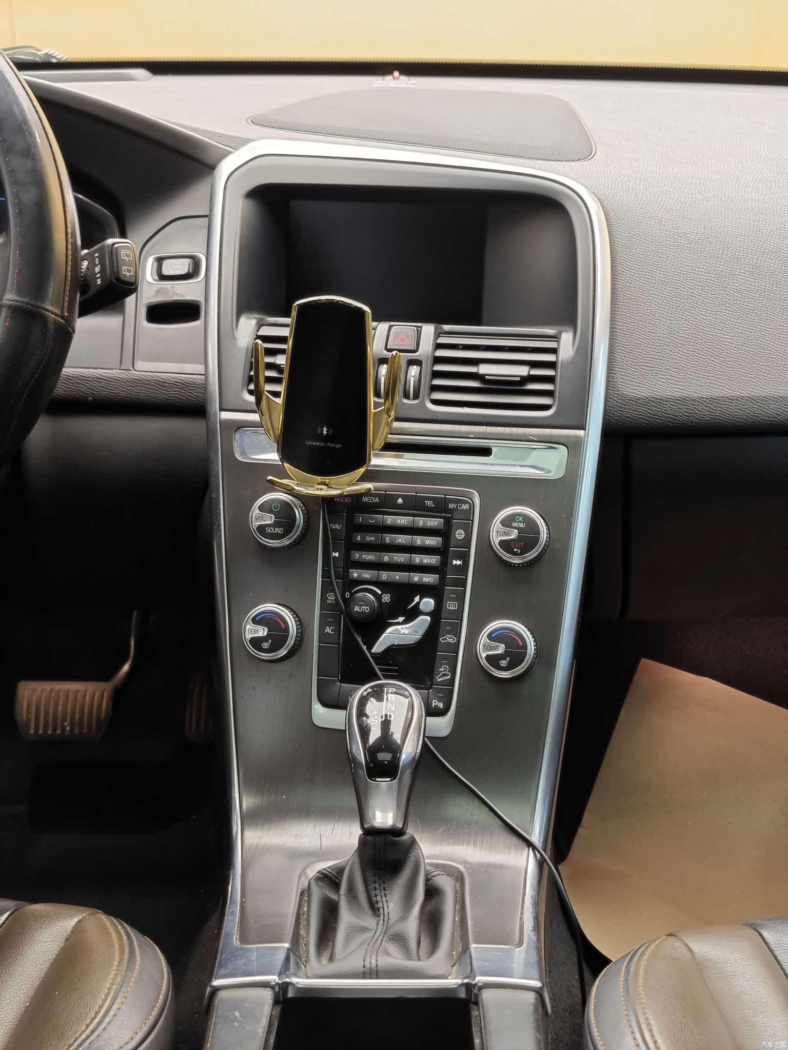 Volvo XC60, 2014 18