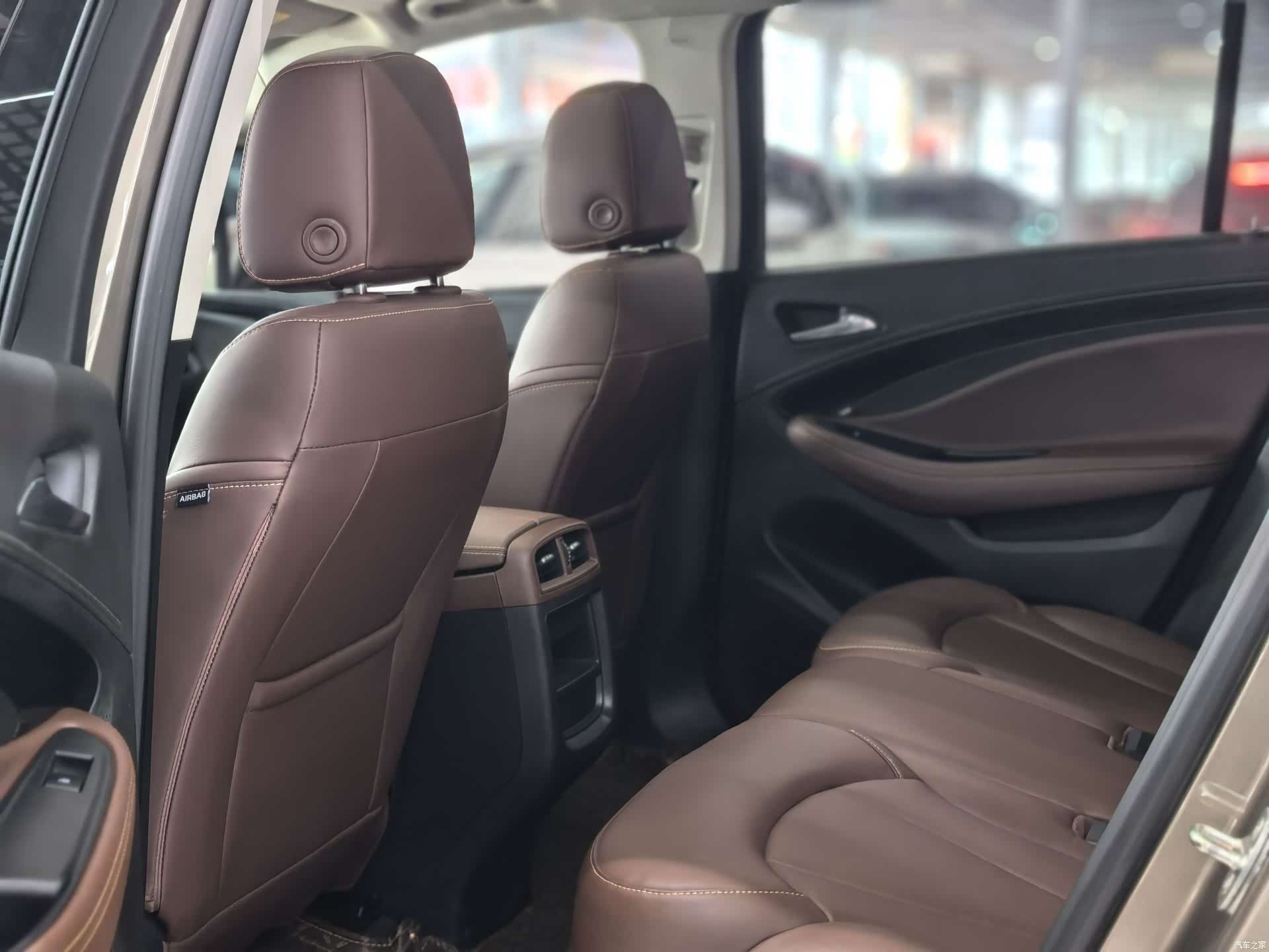 Buick Envision Plus, 2019 13