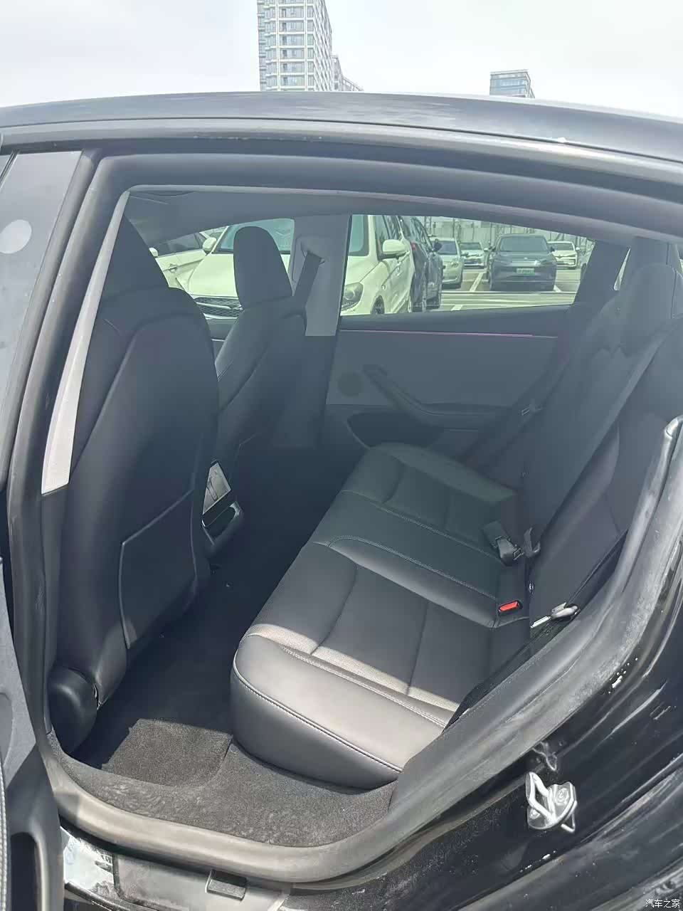 Tesla Model 3, 2026 7