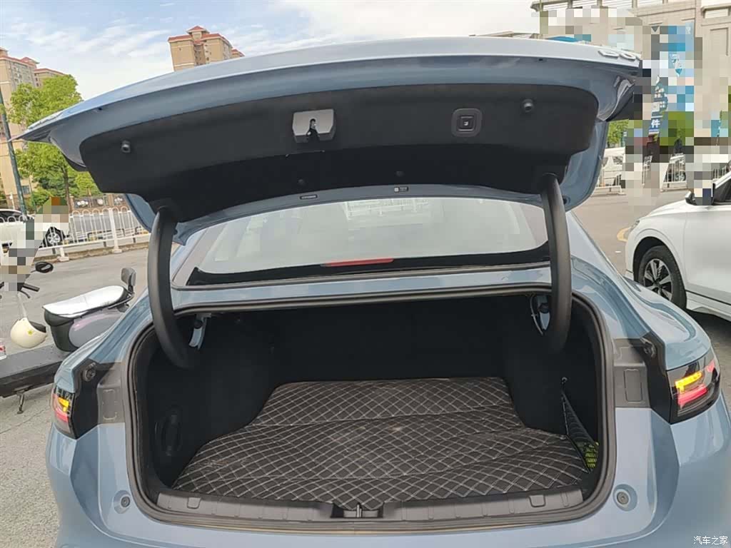 Leapmotor B01, 2025 19