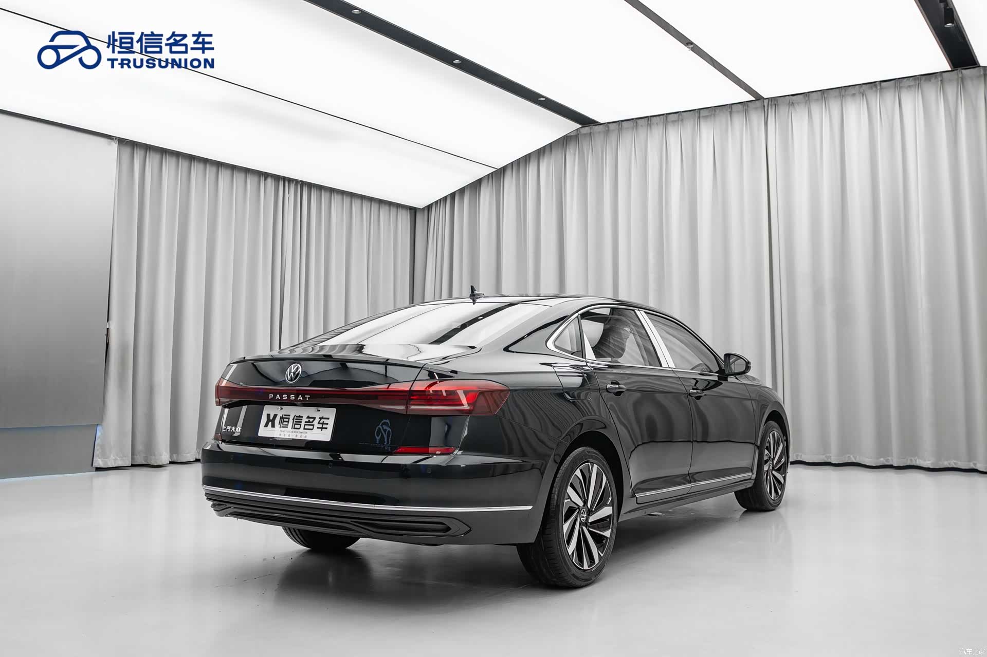 Volkswagen Passat, 2026 4
