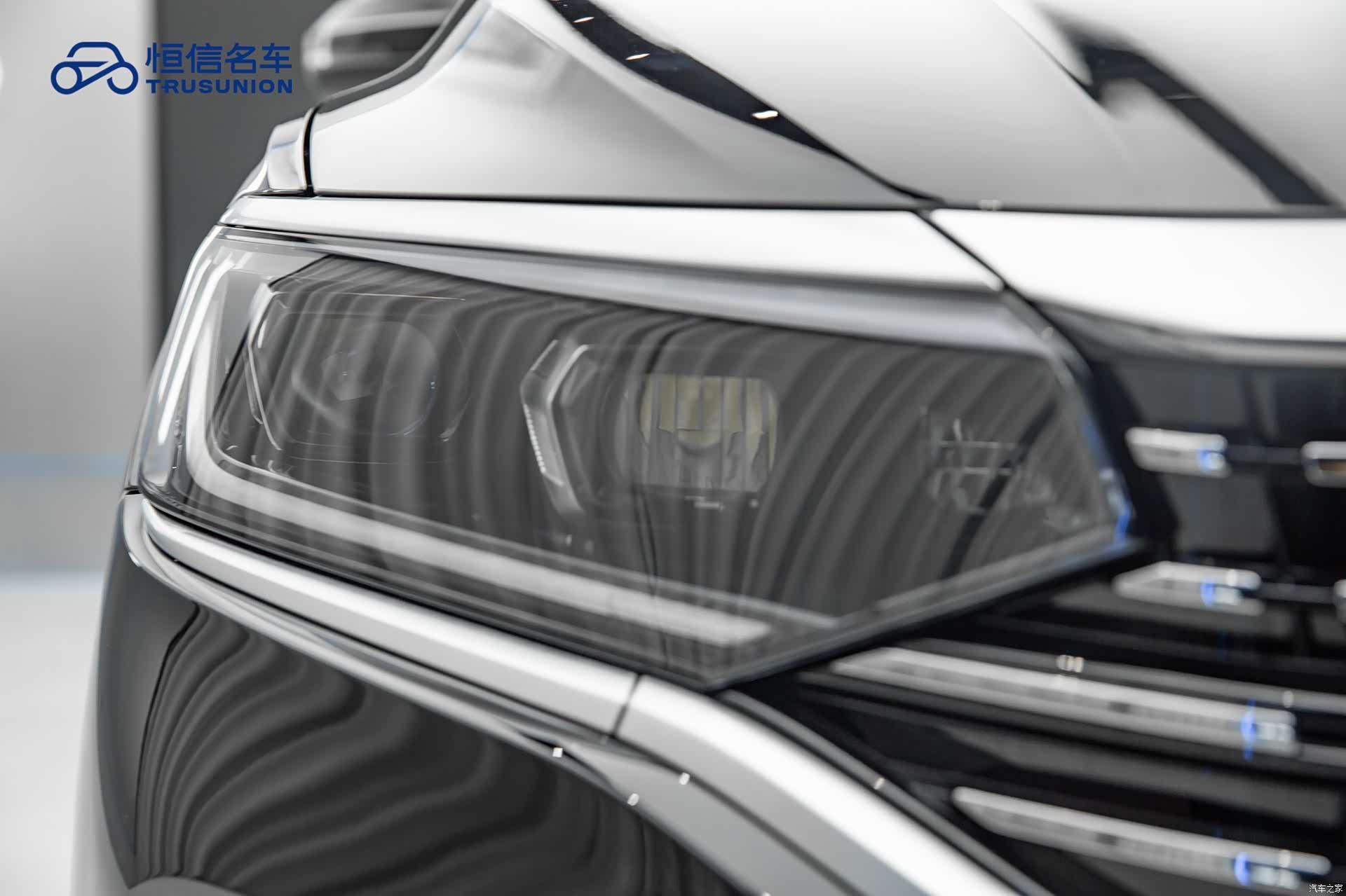 Volkswagen Passat, 2026 10