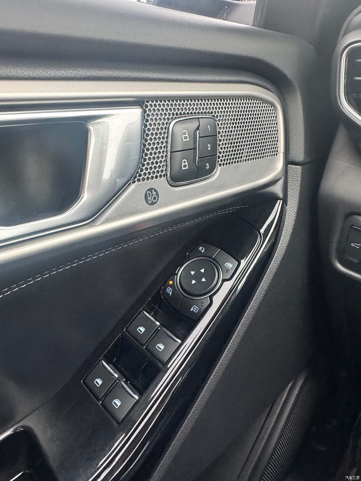 Ford Explorer, 2020 14