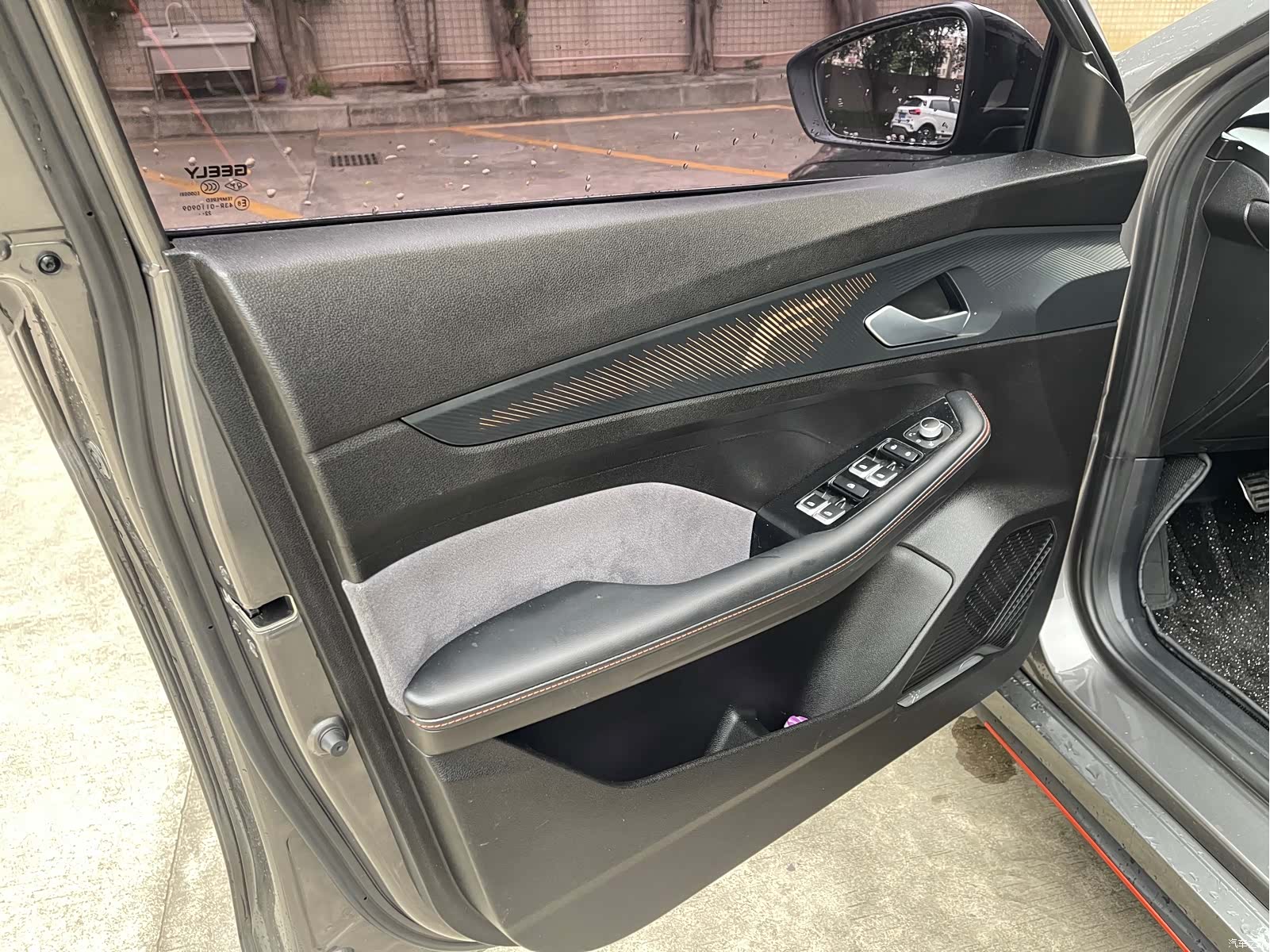 Geely Binray, 2023 9