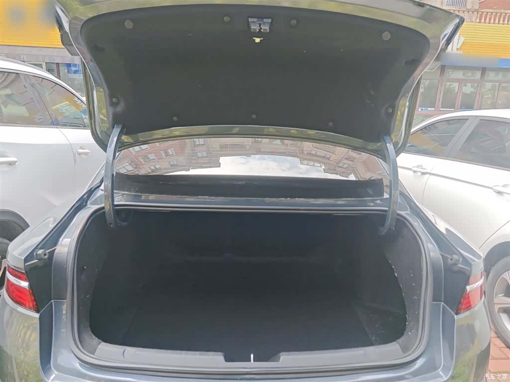 Geely Preface, 2021 19