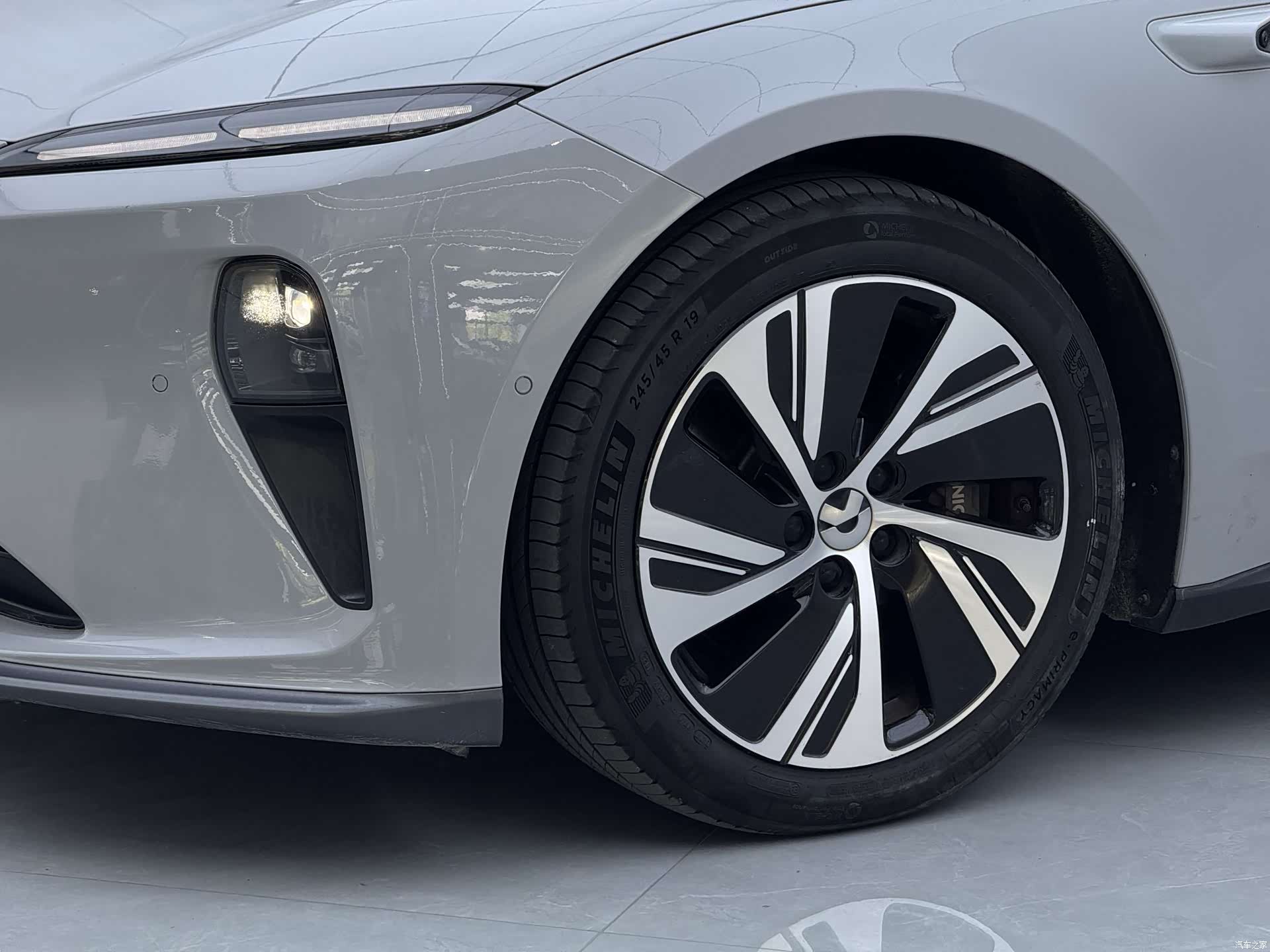 NIO ET5, 2023 все фото