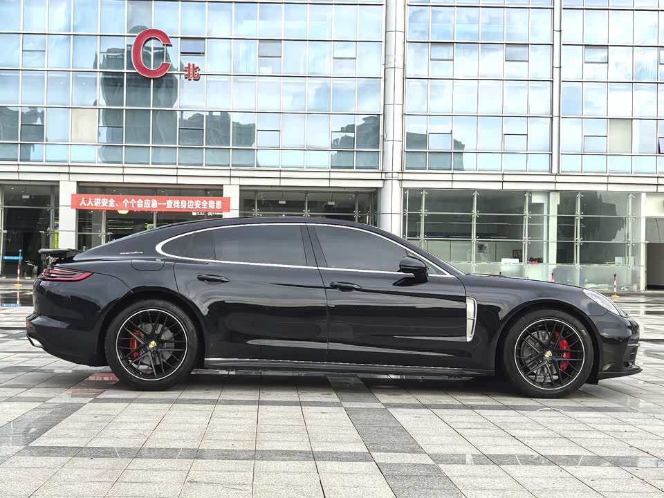 Porsche Panamera Porsche Panamera