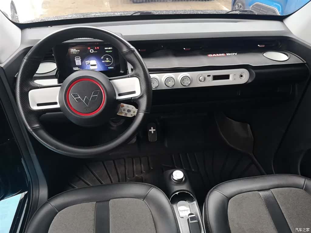 Wuling MINIEV, 2022 10