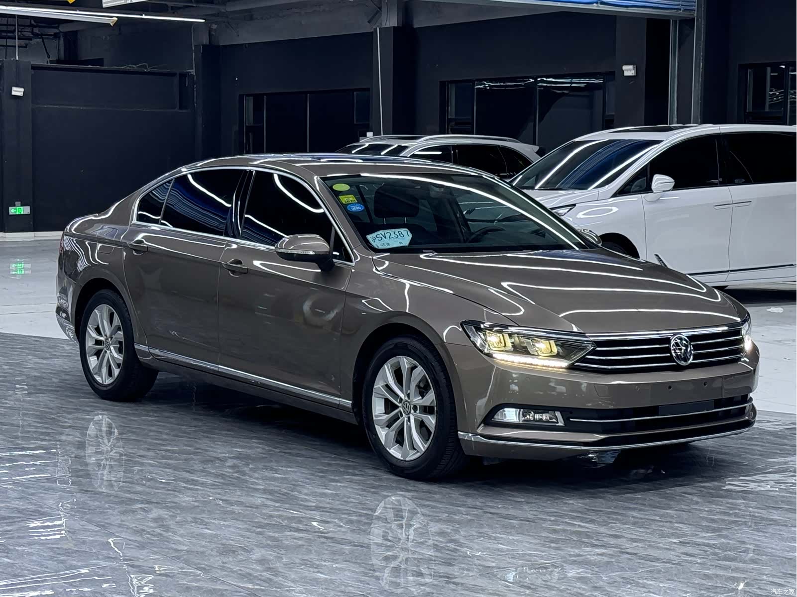 Volkswagen Magotan, 2018 2