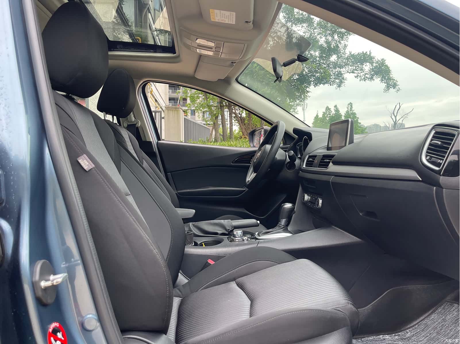 Mazda Mazda3, 2014 10