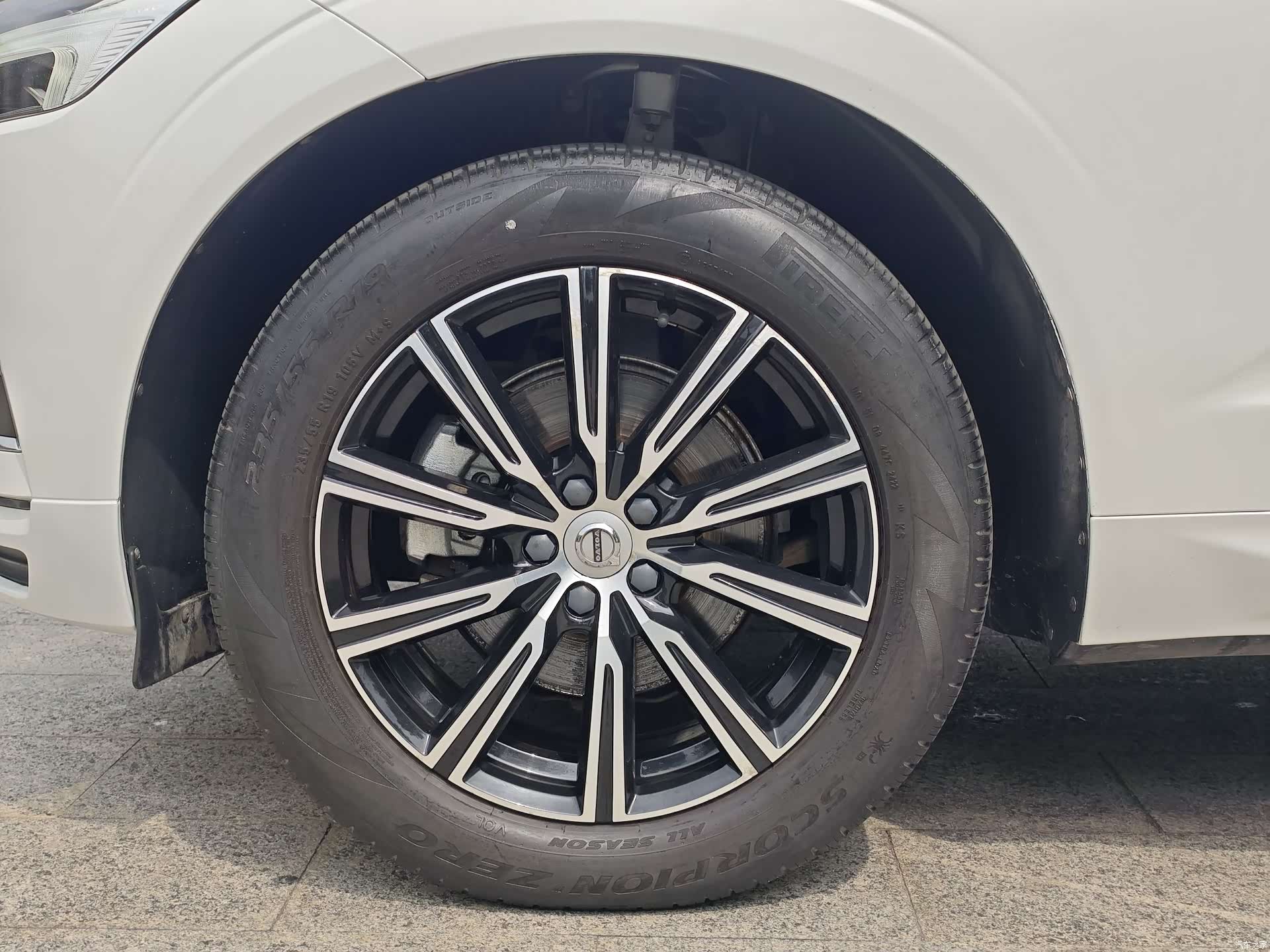 Volvo XC60, 2020 10