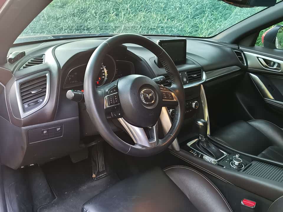 Mazda CX-4