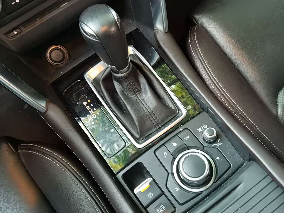 Mazda CX-4