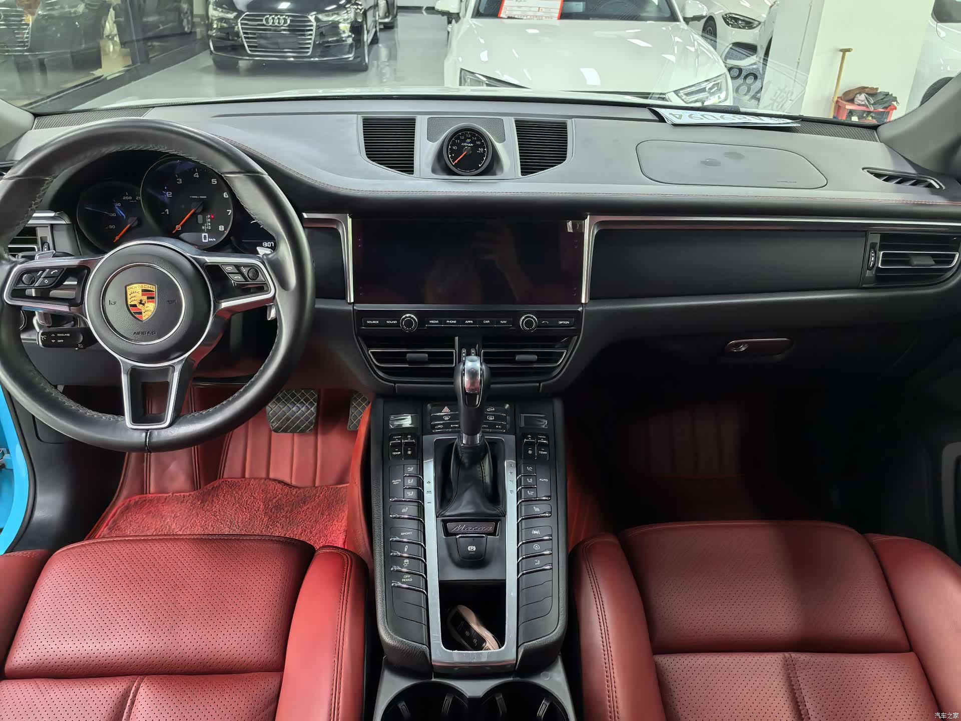 Porsche Macan, 2019 10