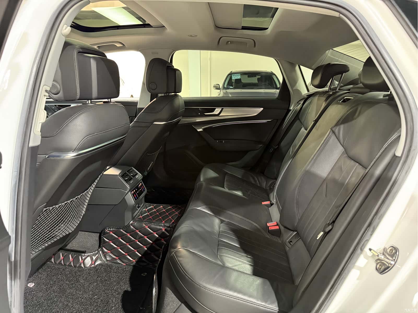 Audi A6L, 2019 10