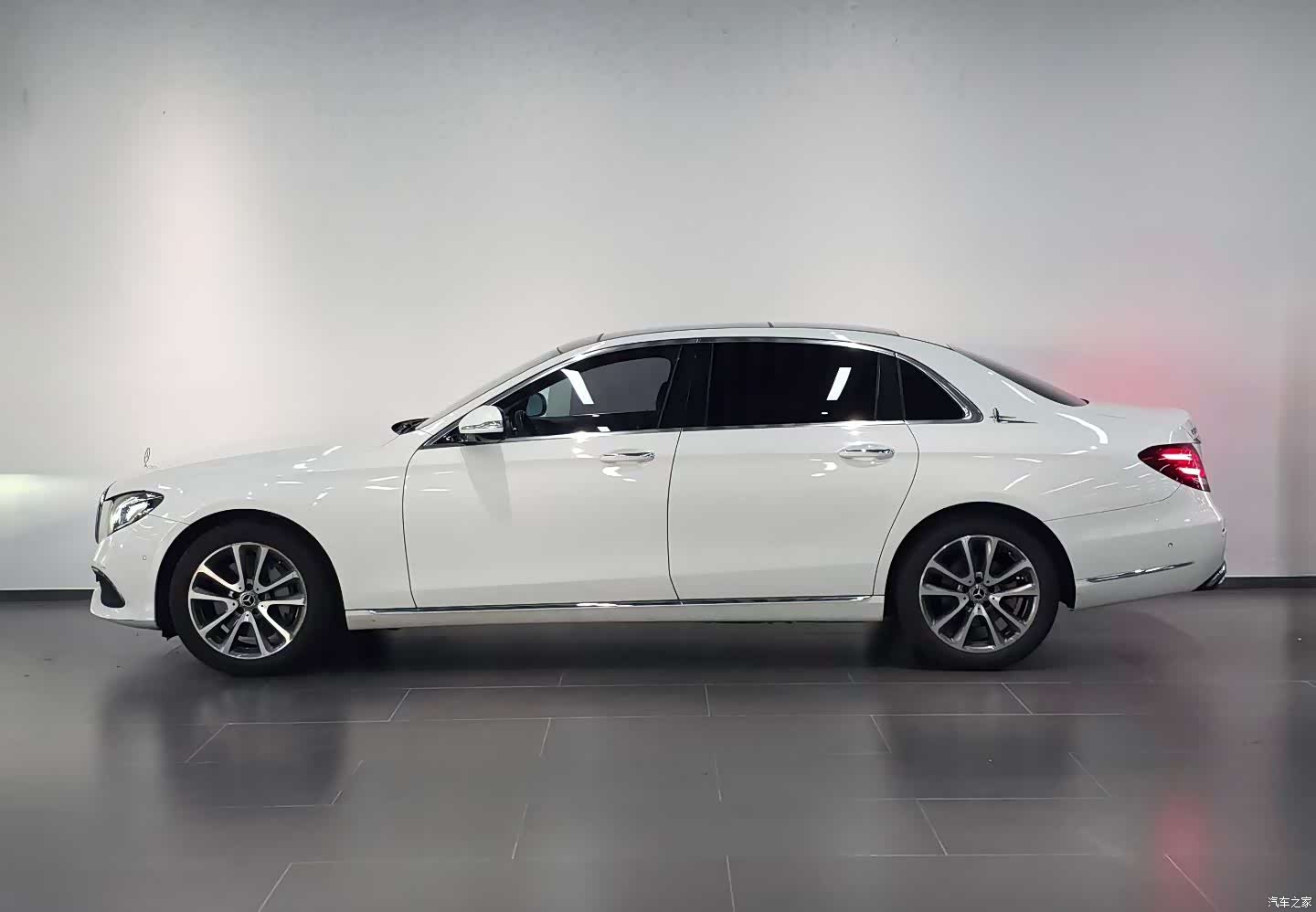 Mercedes-Benz E-Class, 2018 2
