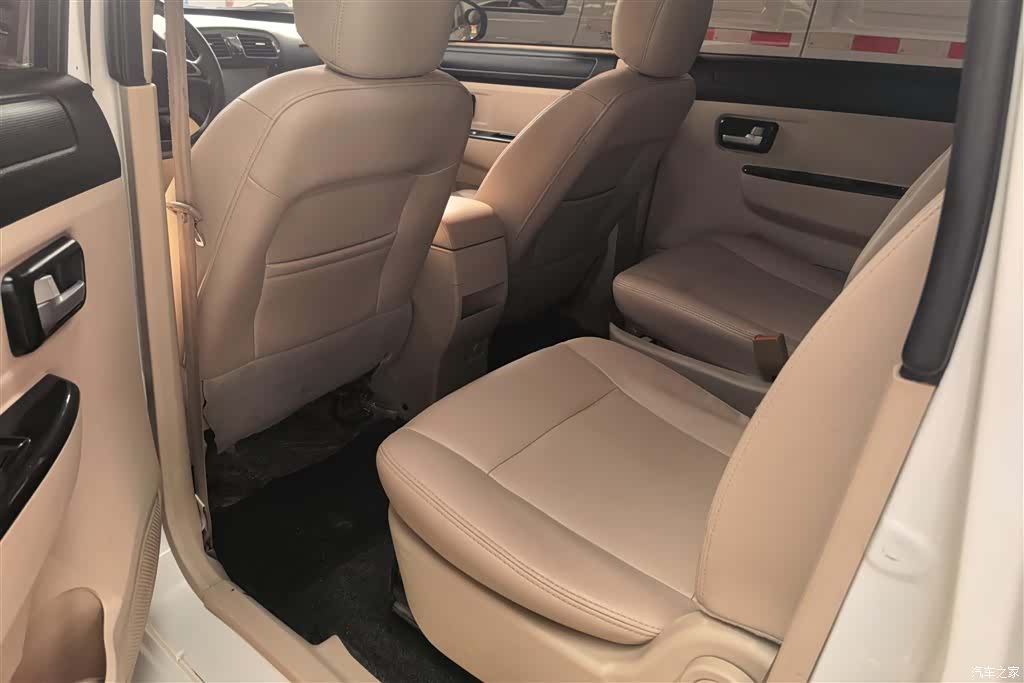 DongFeng 360, 2015 11