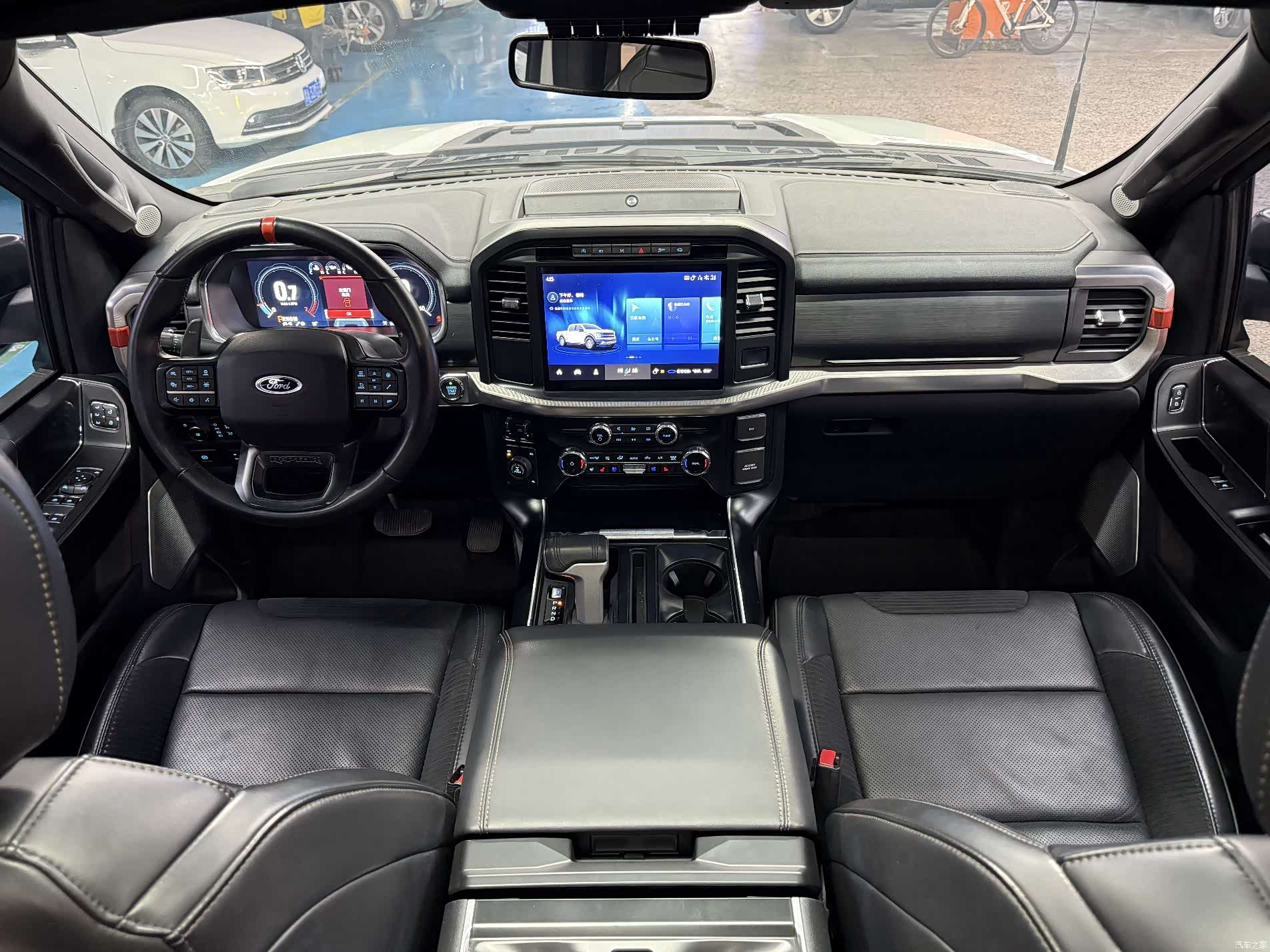 Ford F-150, 2024 все фото