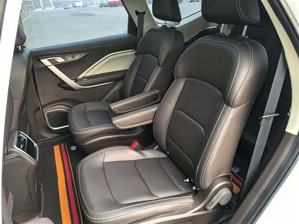 Geely Jiaji, 2021 13