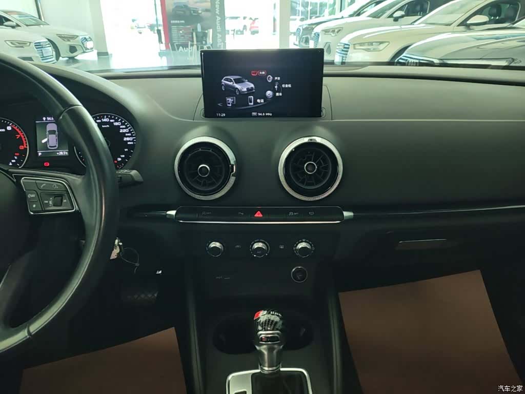 Audi A3, 2019 13