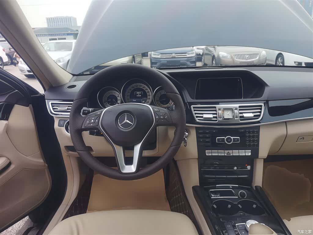 Mercedes-Benz E-Class, 2014 7