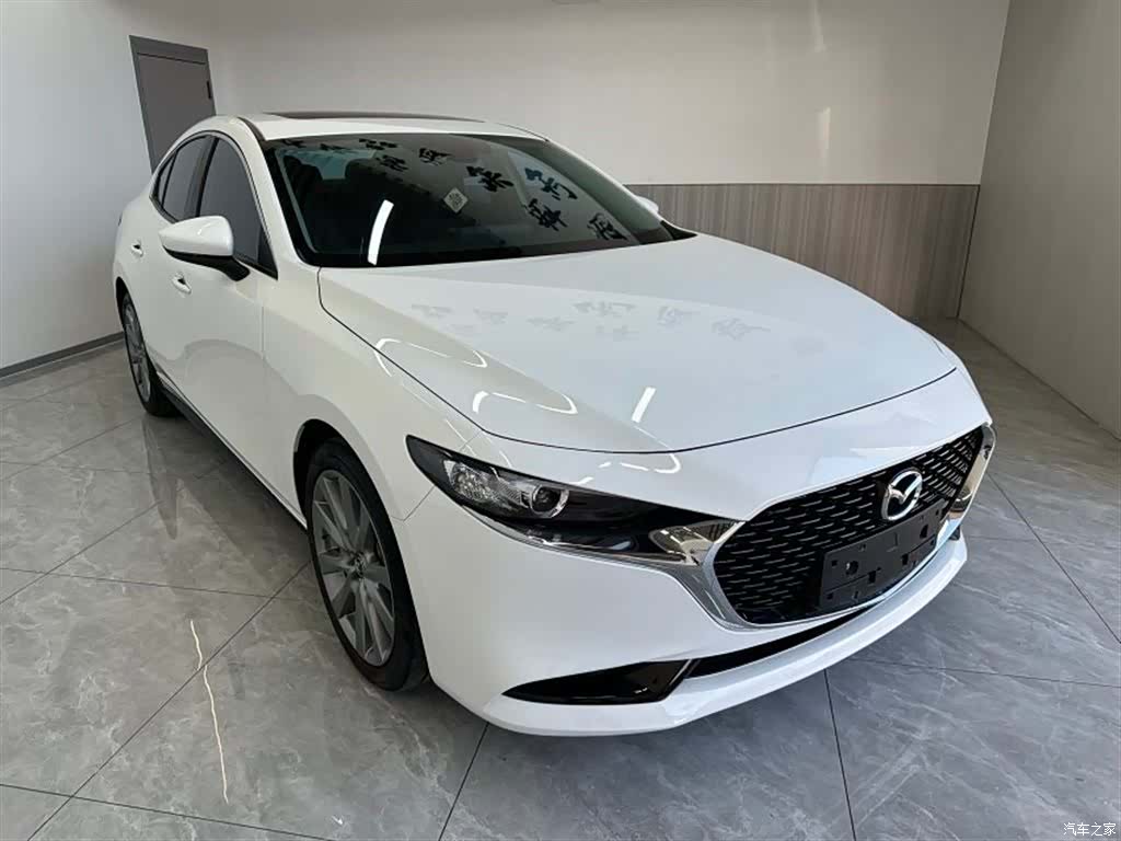 Mazda Mazda3, 2023 3