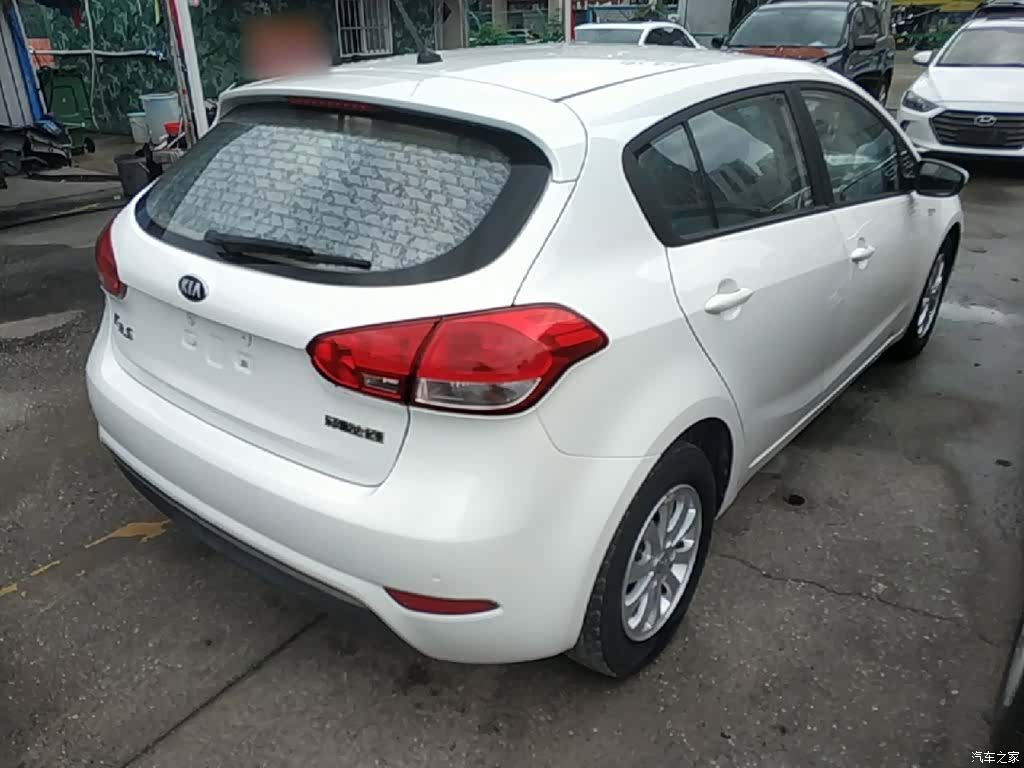 Kia K3, 2015 7