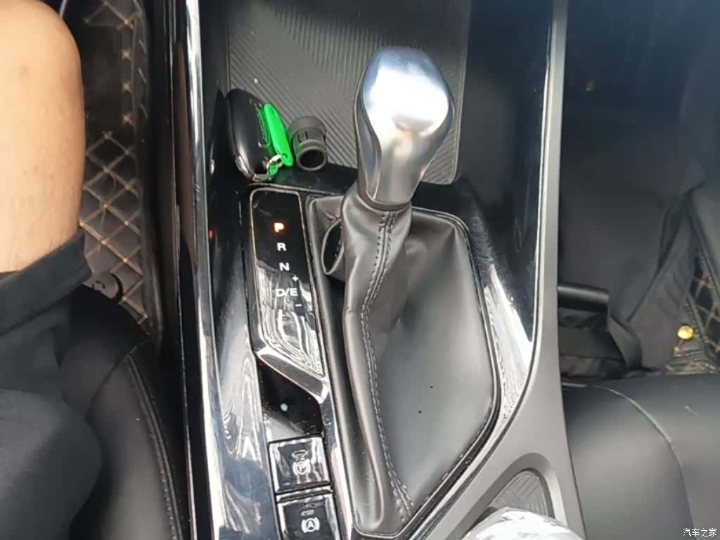 Roewe i5, 2023 14