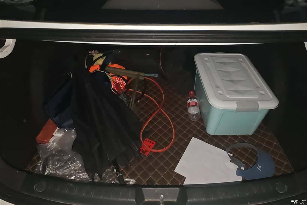 BYD E3, 2020 4