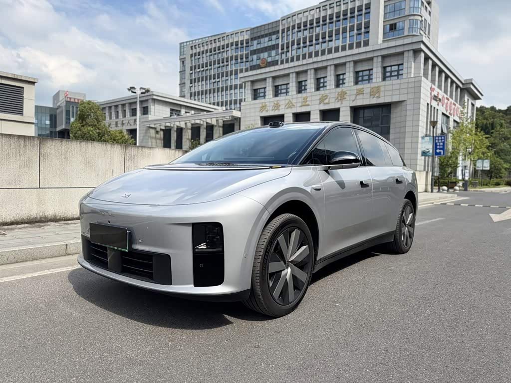 Li Auto i6