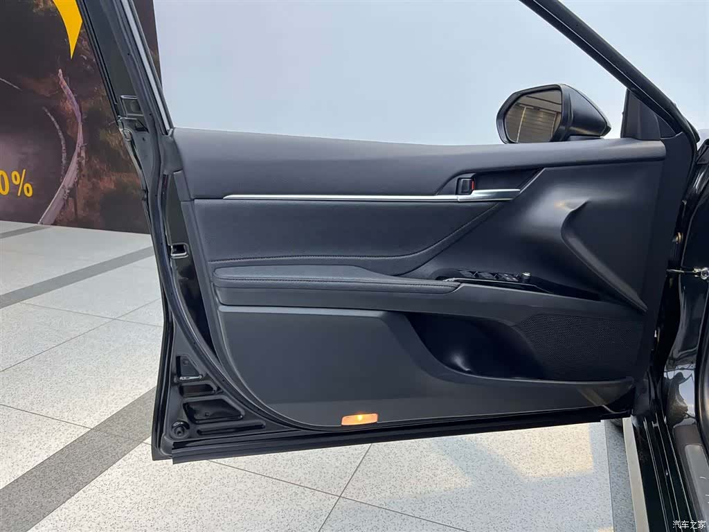 Toyota Camry, 2023 27