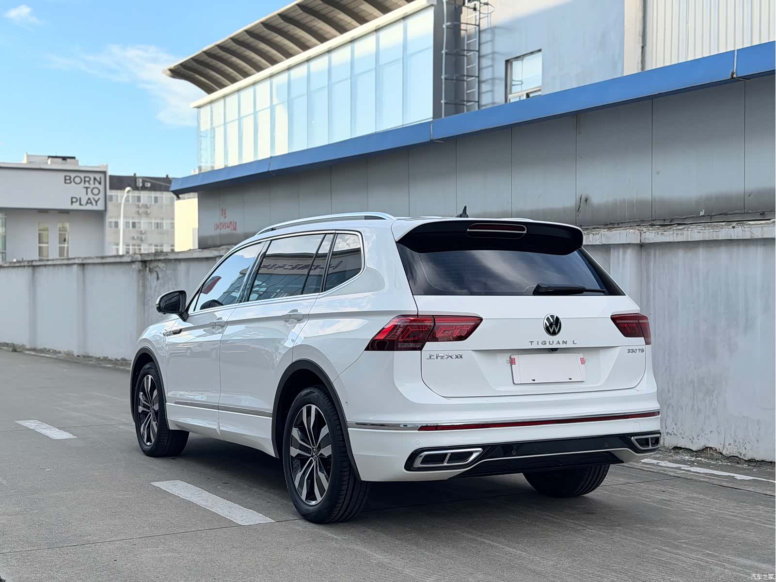 Volkswagen Tiguan L, 2022 12