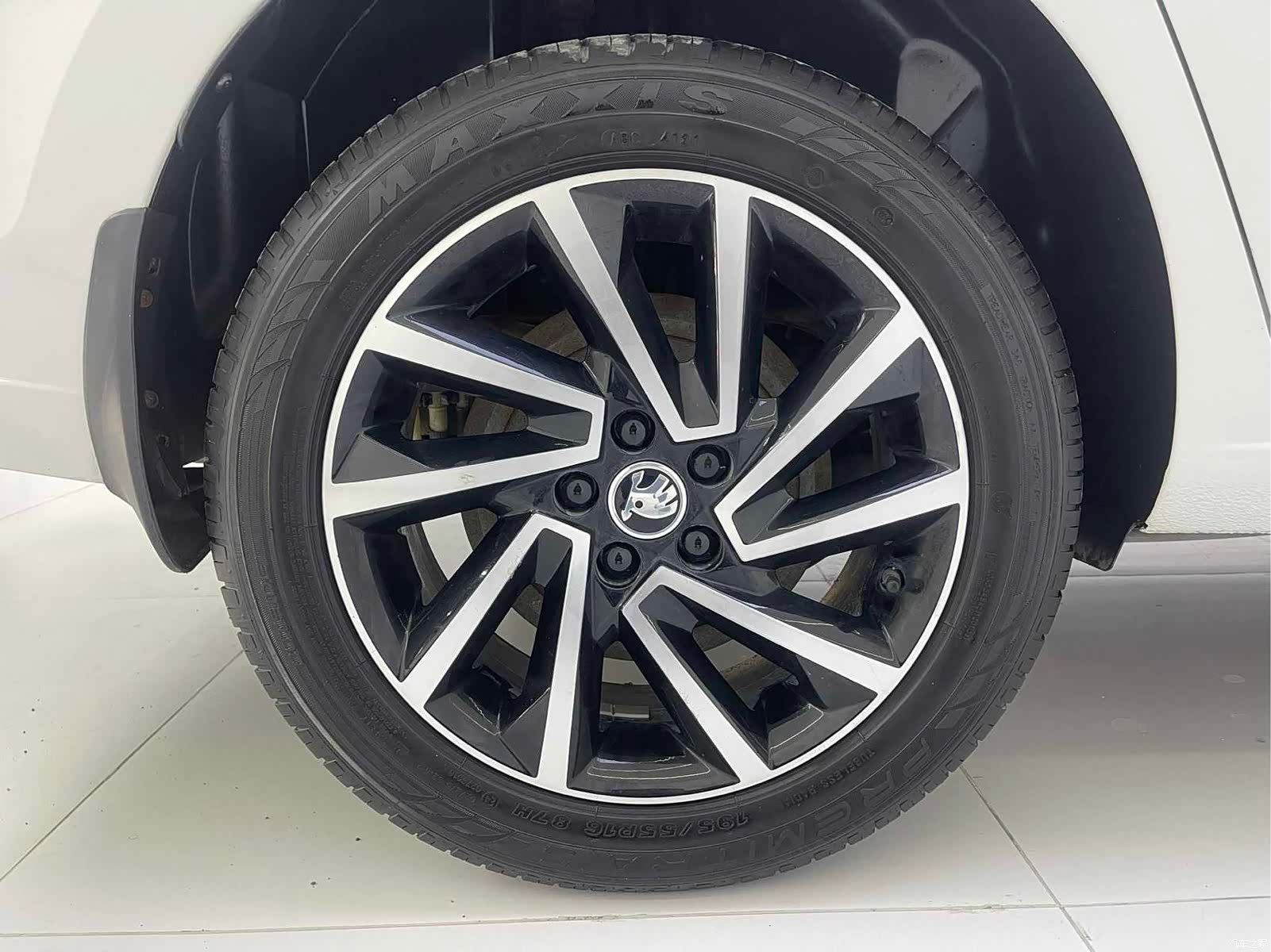 Skoda Rapid, 2022 14