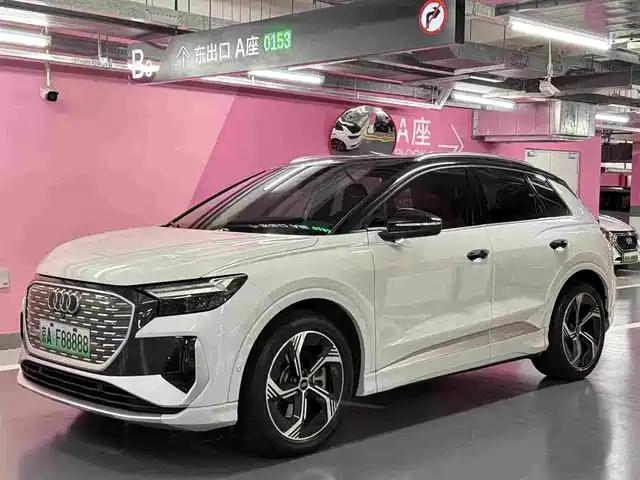 Audi Q4 e-tron 2023 — купить из Китая под заказ