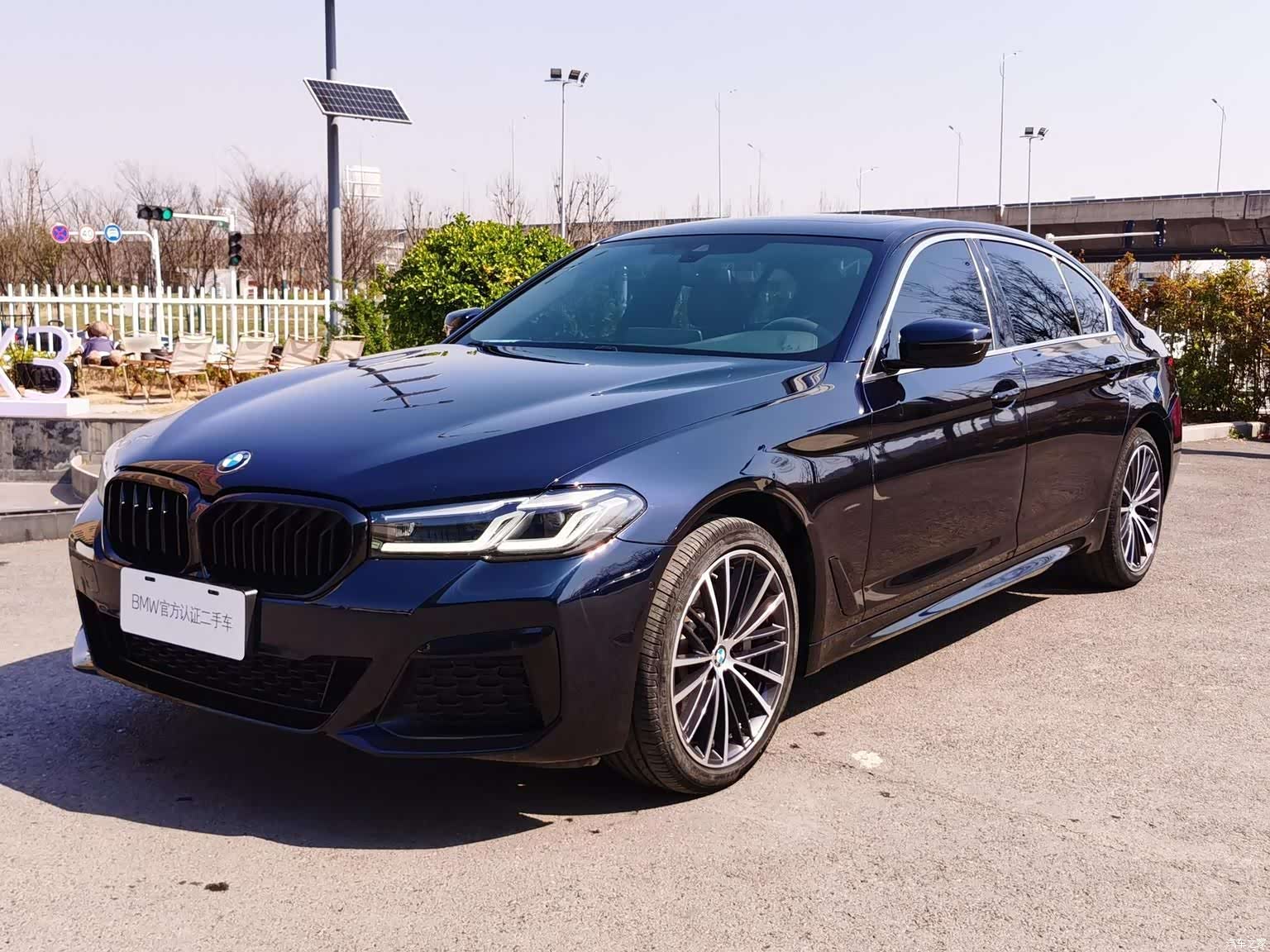 BMW 5 Series, 2022 1