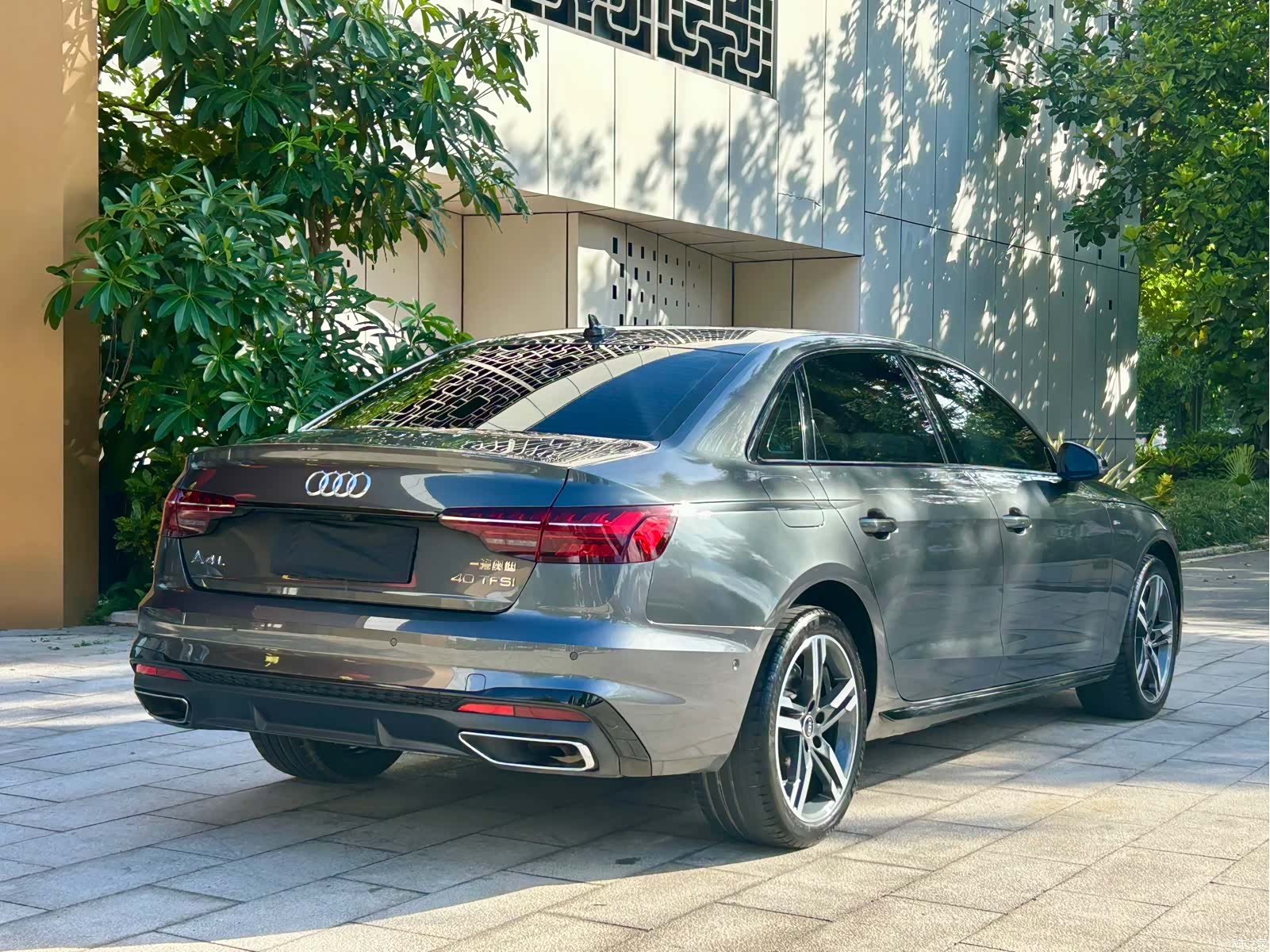 Audi A4L, 2022 8