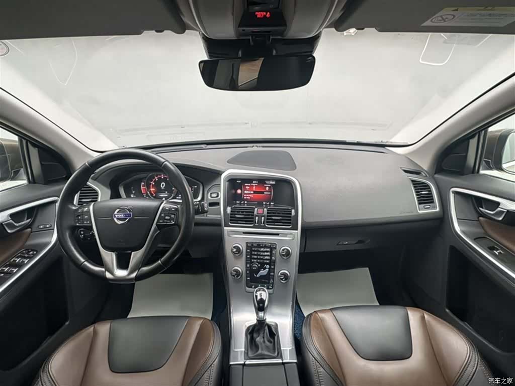 Volvo XC60, 2018 14