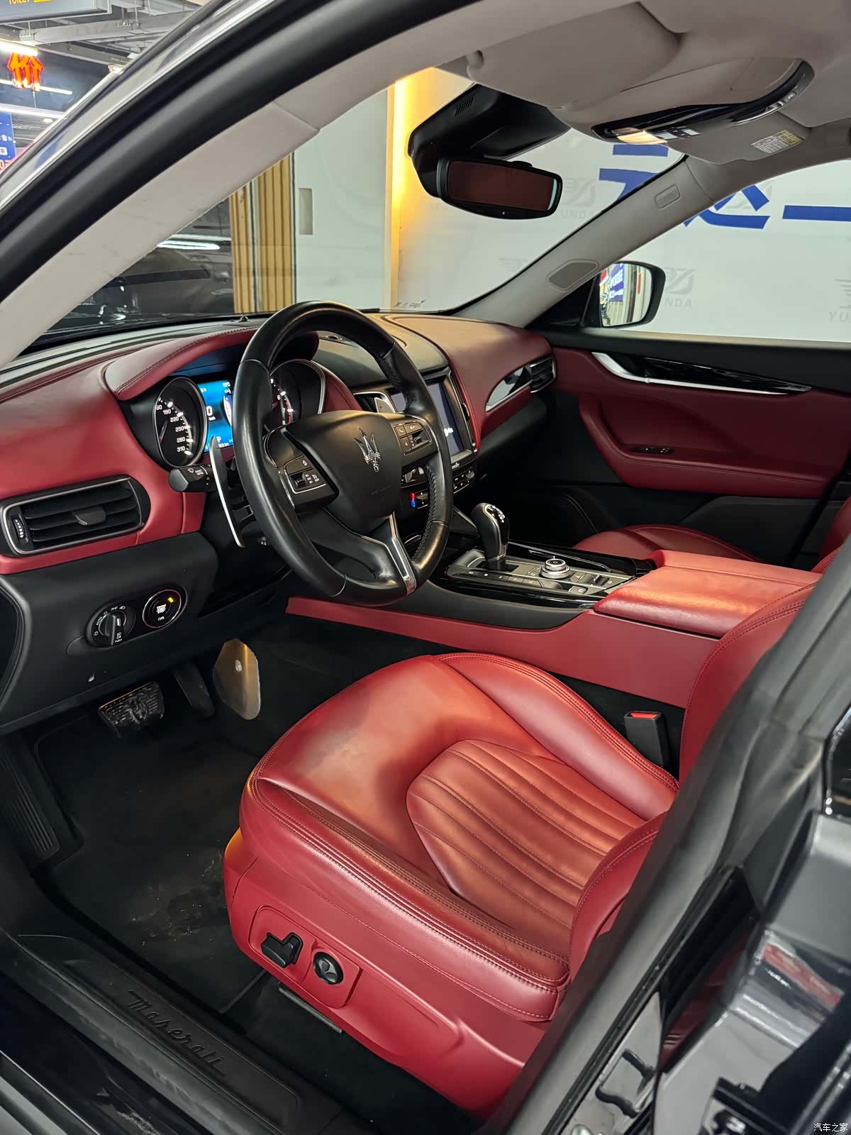 Maserati Levante, 2018 4