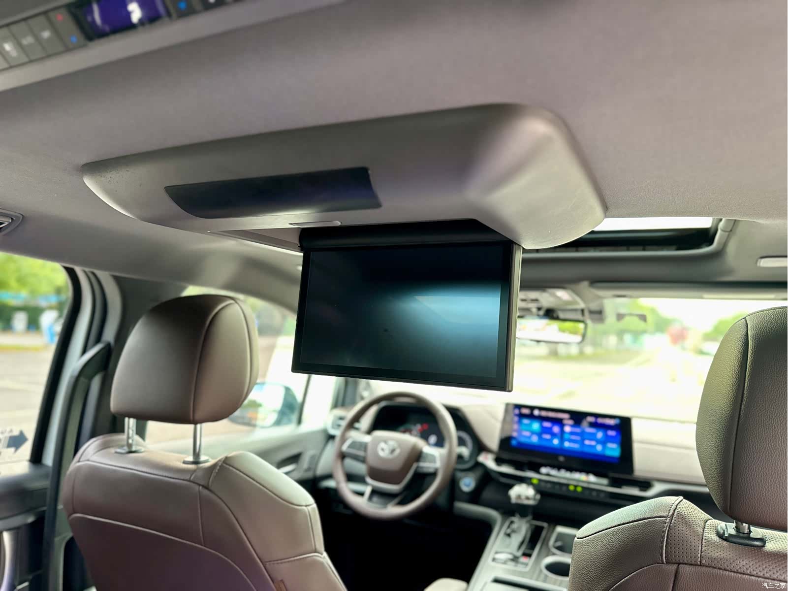 Toyota Sienna, 2023 44