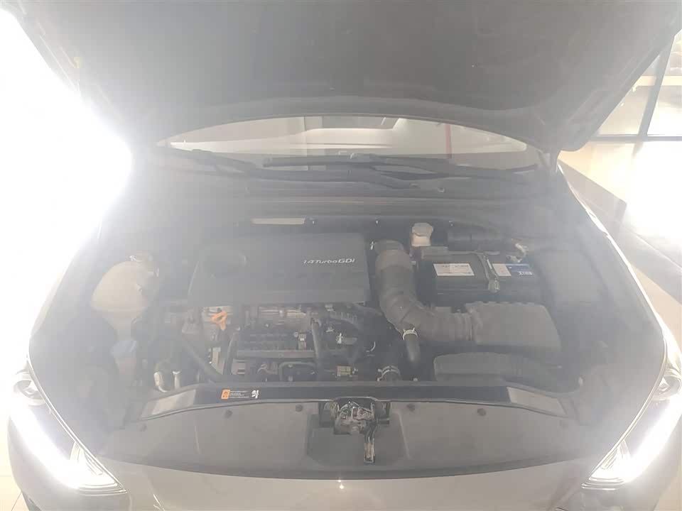 Hyundai Lead Hyundai Lead