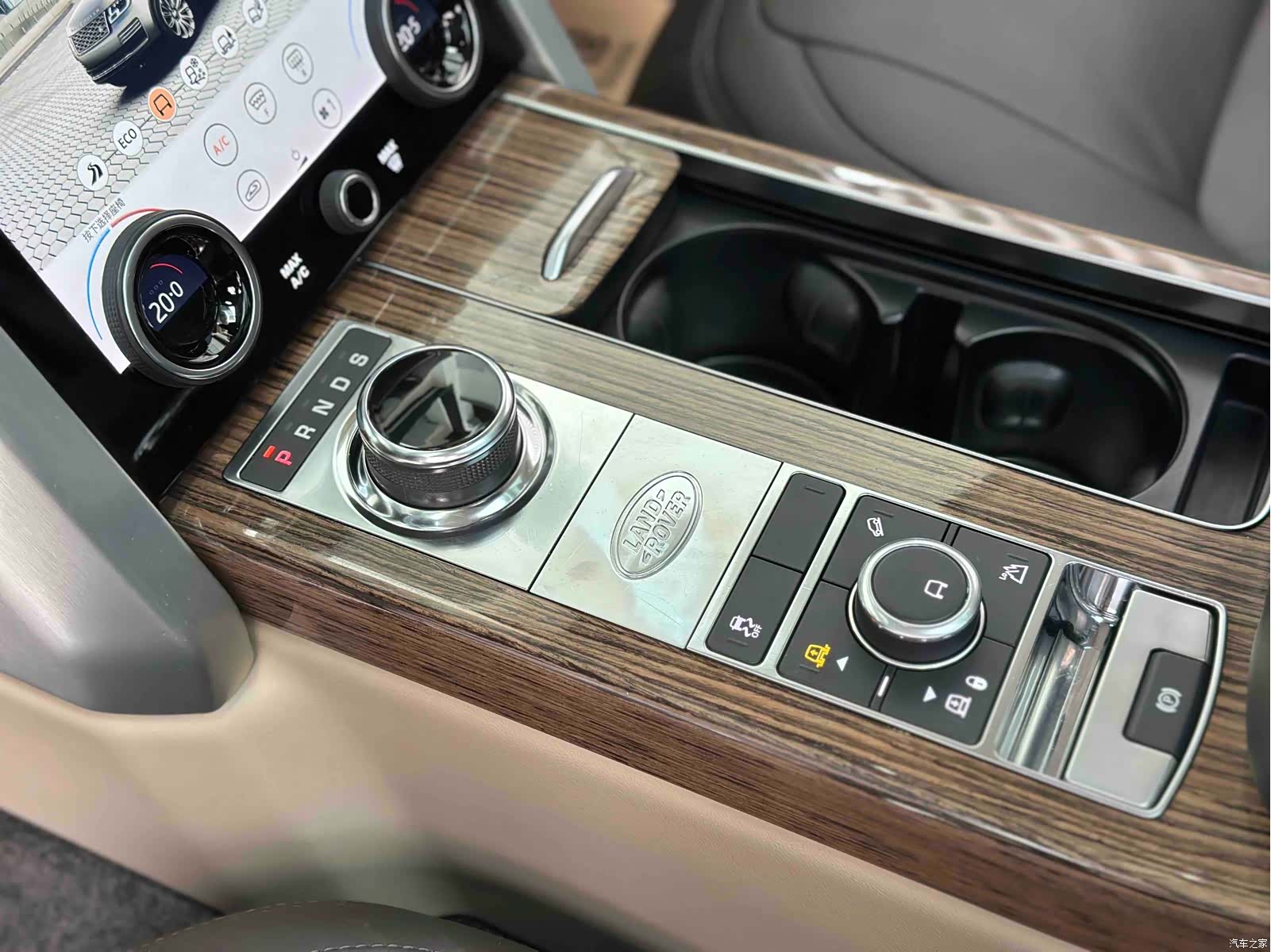 Land Rover Range Rover, 2019 10