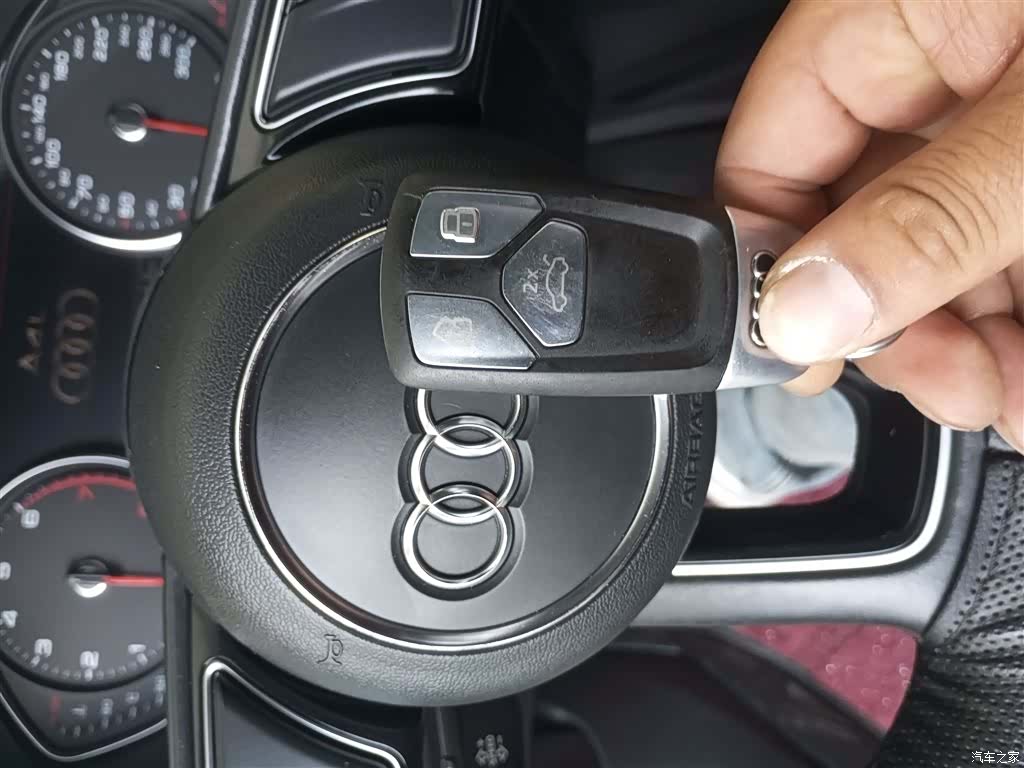 Audi A4L, 2019 17
