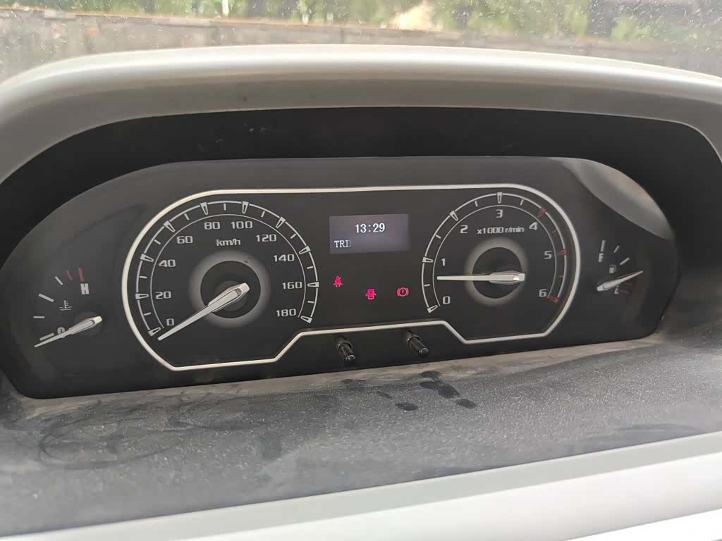 Maxus V80, 2022 4