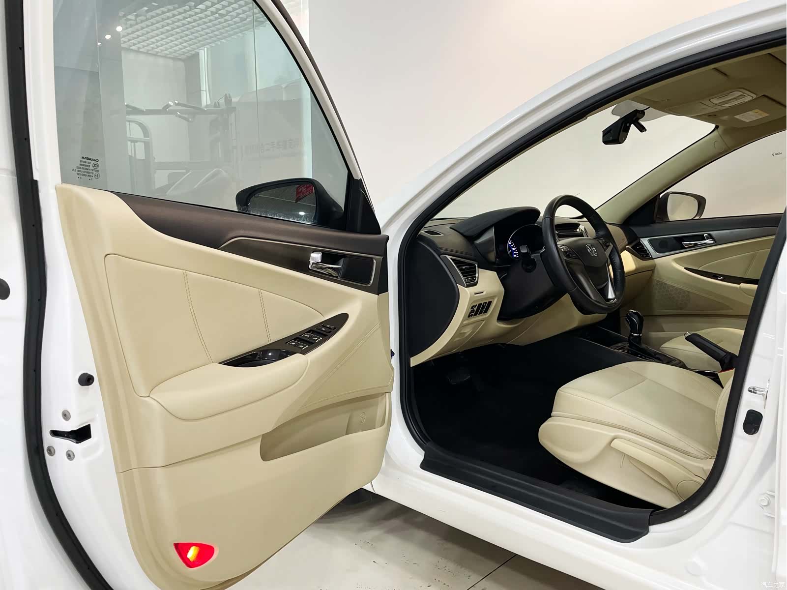 Changan Eado, 2017 13