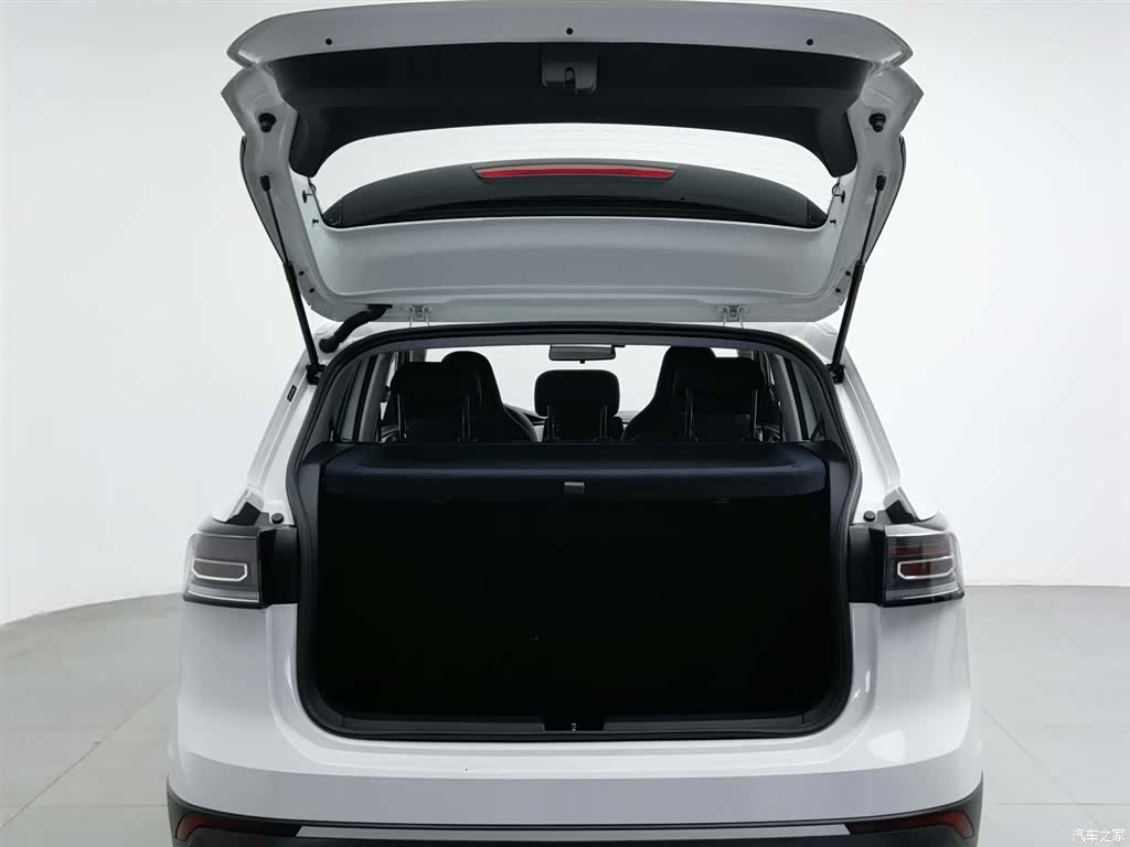 Volkswagen Tharu, 2024 16