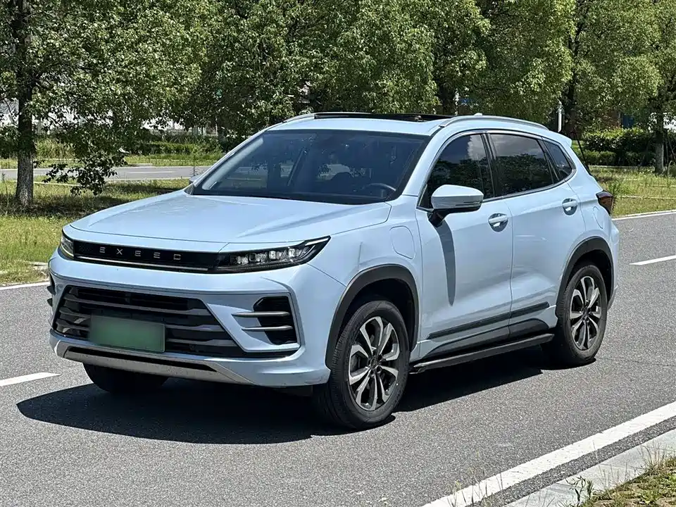 Exeed Chasing the wind C-DM