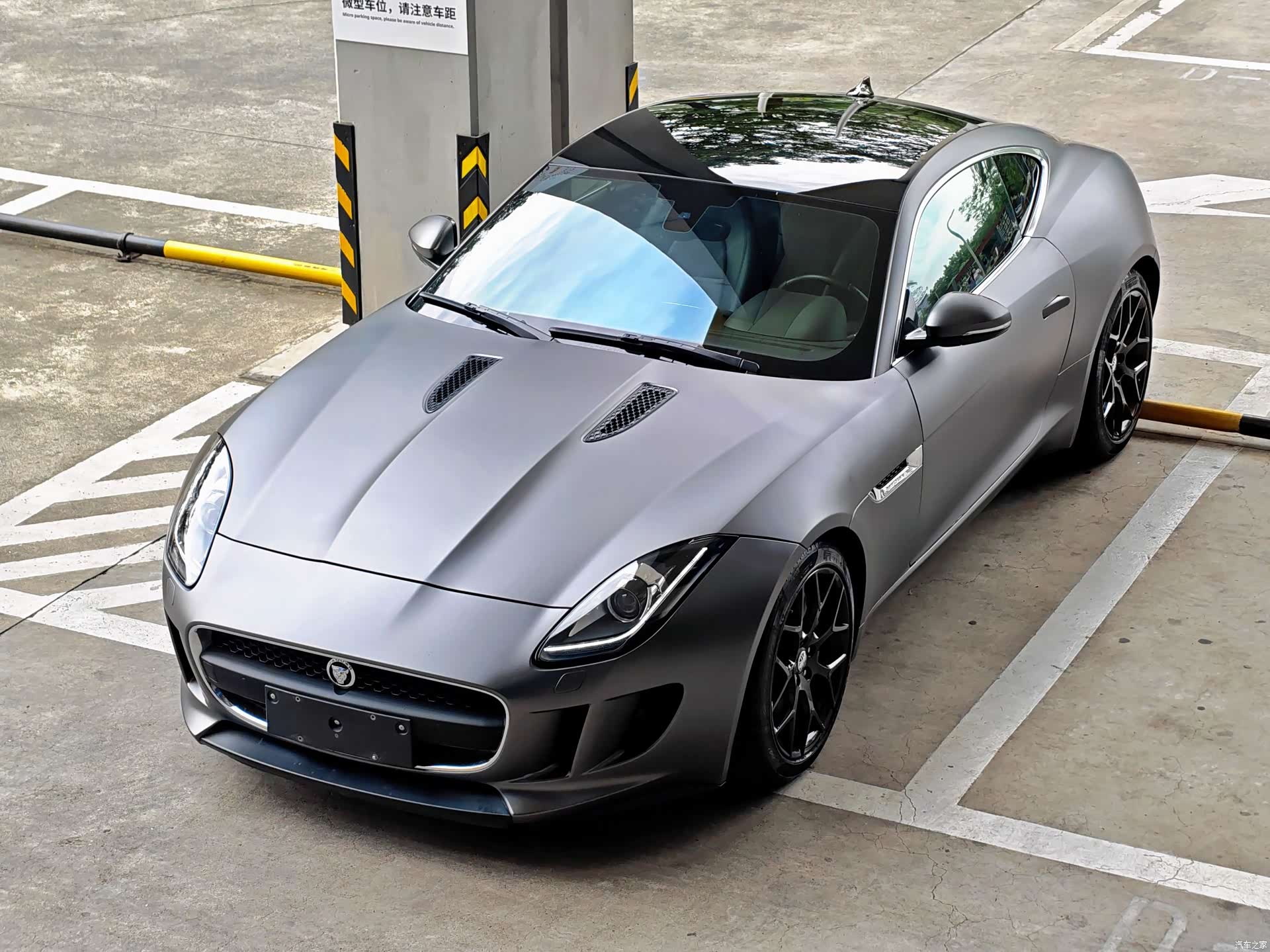 Jaguar F-TYPE, 2017 7
