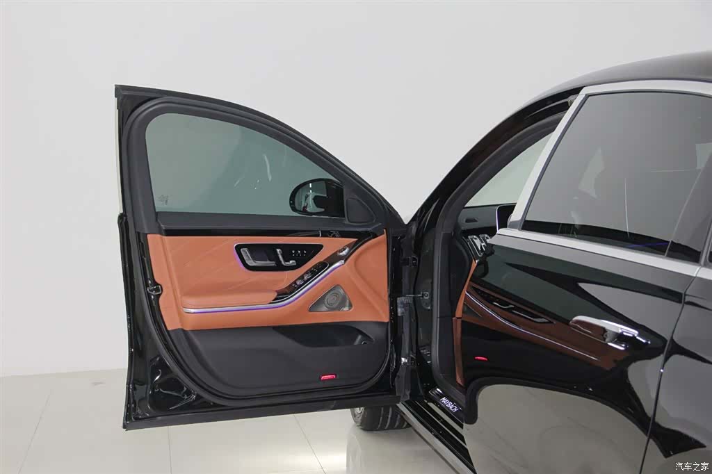 Maybach S-Class, 2024 30