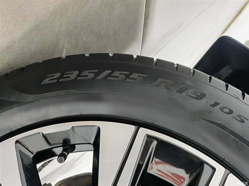Volvo XC60, 2024 24