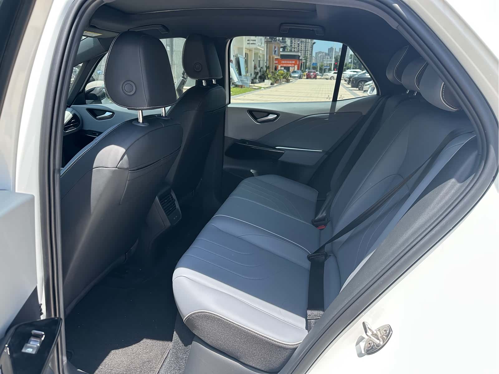 Volkswagen ID.3, 2025 6